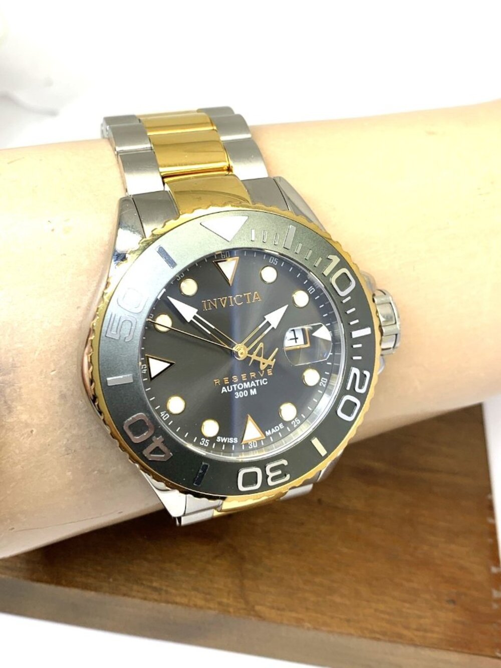 Invicta Mens Watch 22855 Grand Diver Swiss Automatic Gray Dial 2-Tone Steel 48mm - Picture 12 of 15